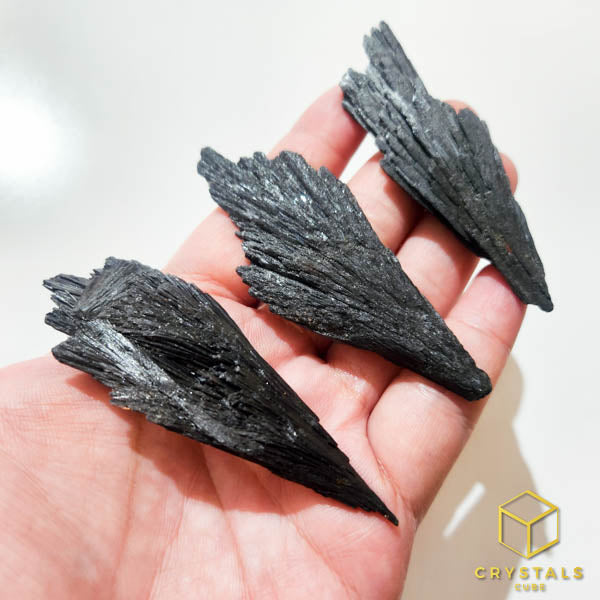 Black Kyanite Raw