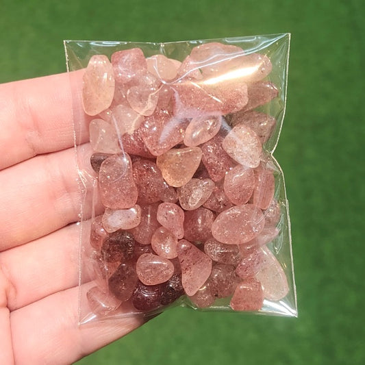 Strawberry Quartz Chips