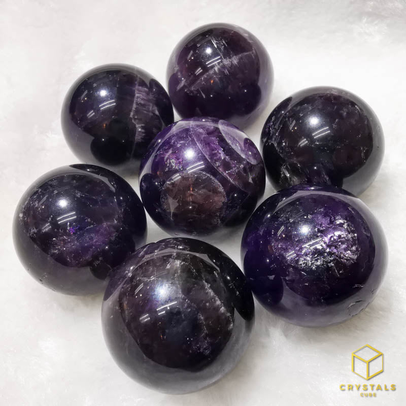 Chervon Amethyst Sphere - 2.8cm