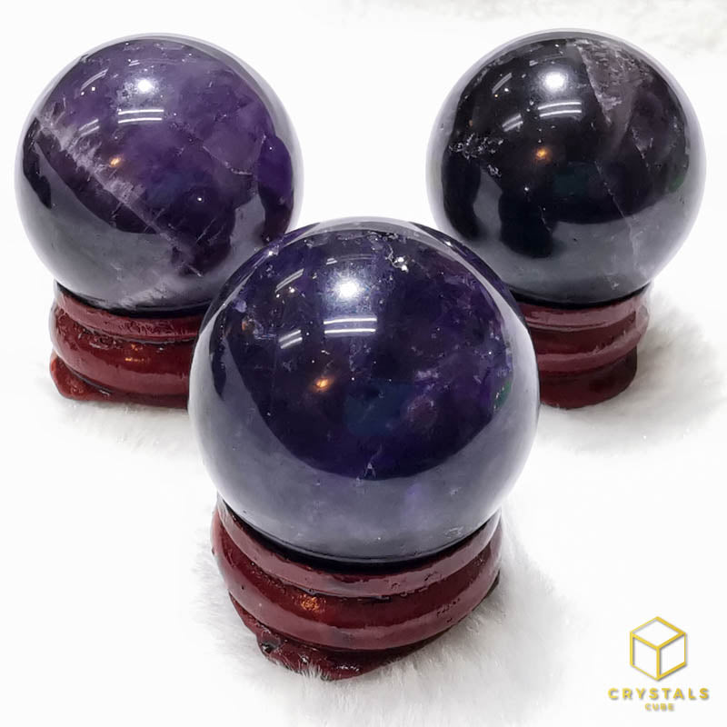 Chervon Amethyst Sphere - 2.8cm