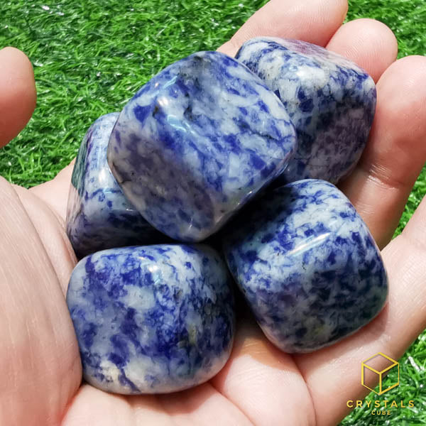 Sodalite Cube Tumble